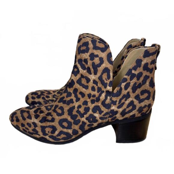 Franco Sarto Shoes - Franco Sarto Ankle Booties 8.5 MSP $139 Notched Leopard Cowgirl Western Casual